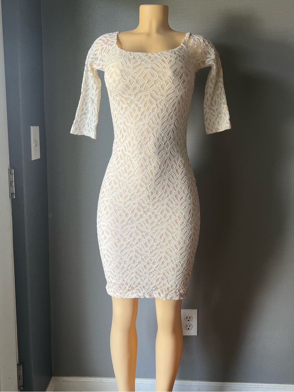 Elegant White Lace  Dress
